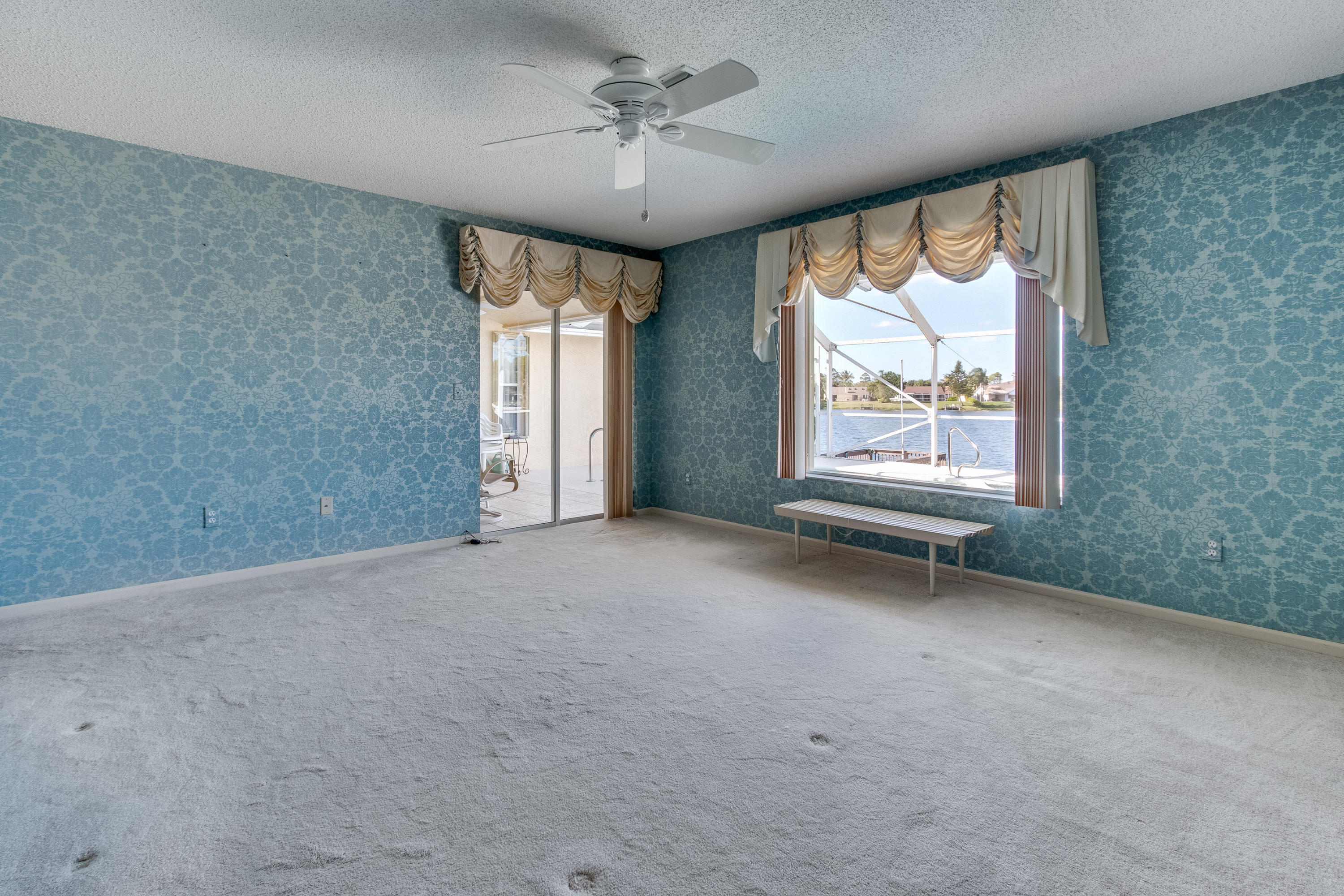 MEADOWLAND COVE 2 OF WELLINGTON - Residential