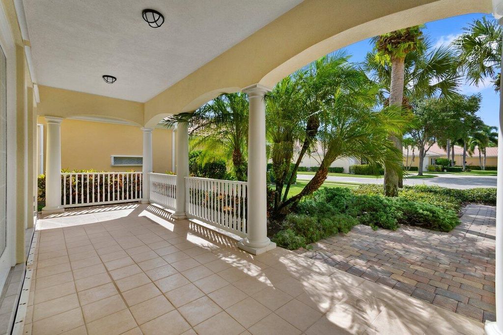 Photo of 4615 Bontia Drive, Palm Beach Gardens, FL 33418 (MLS # R11033008)