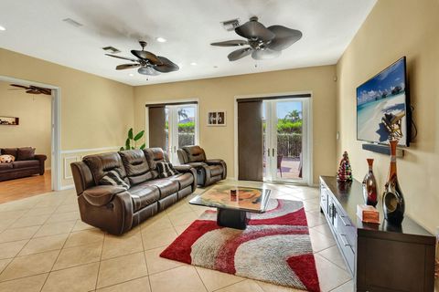 A home in Lake Worth