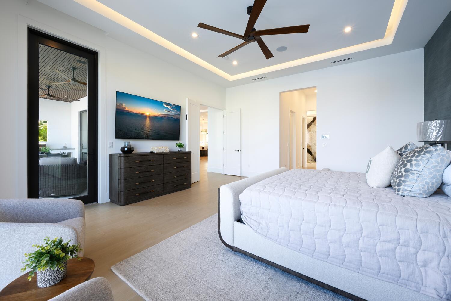 PIRATES COVE - Residential