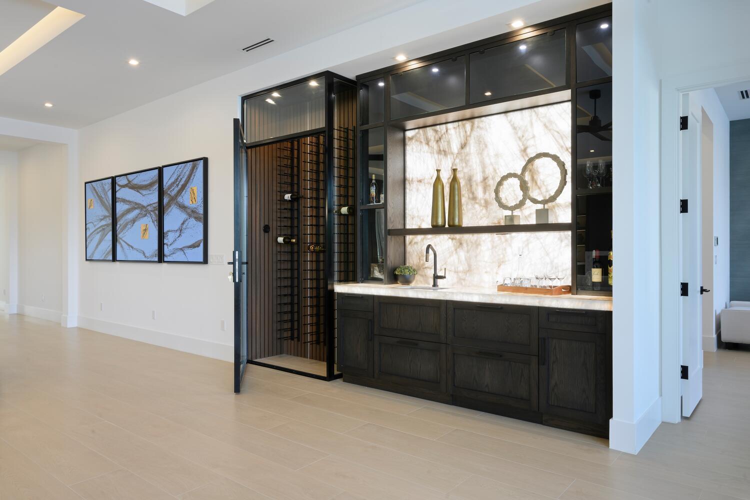 PIRATES COVE - Residential