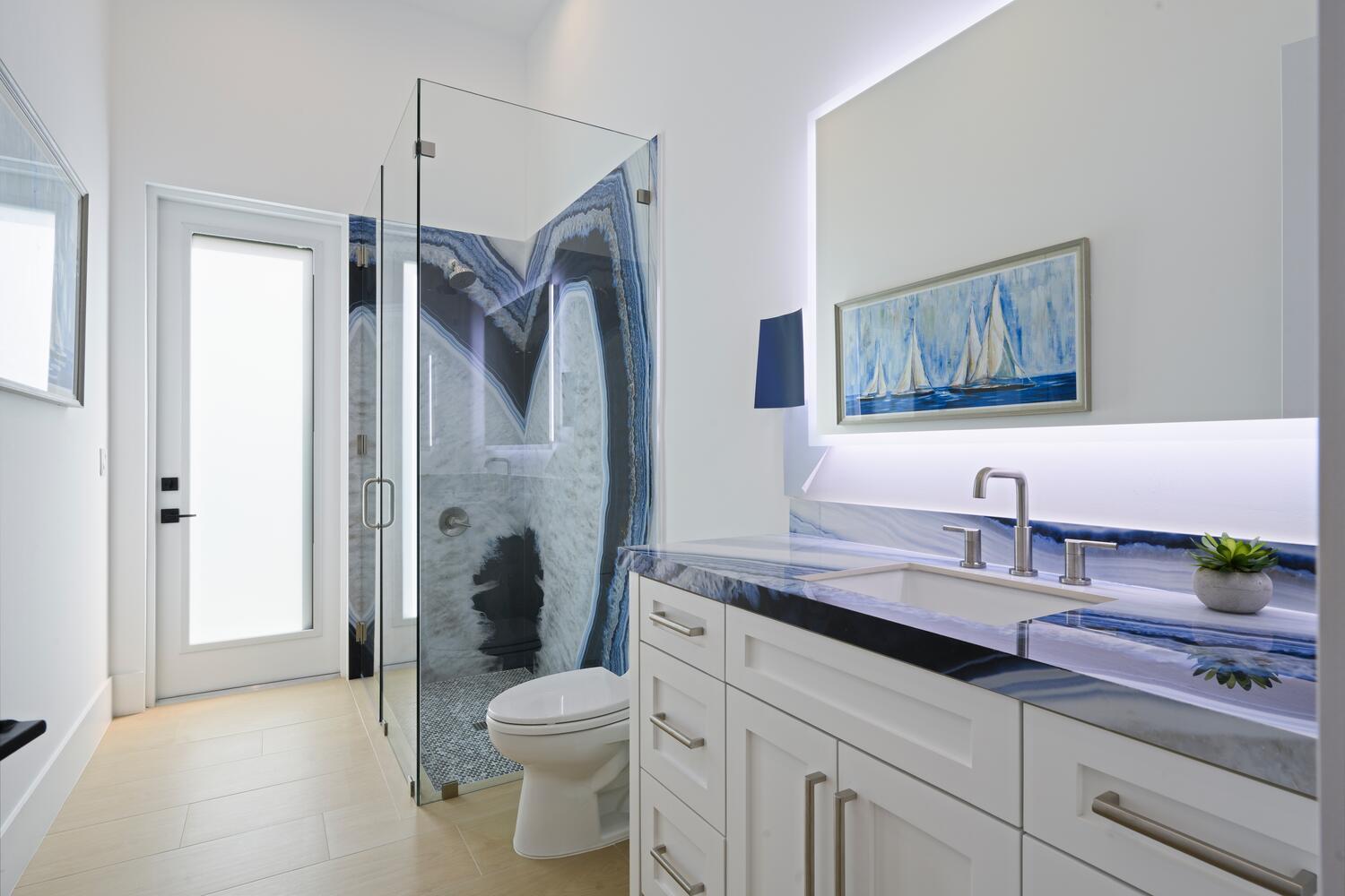 PIRATES COVE - Residential