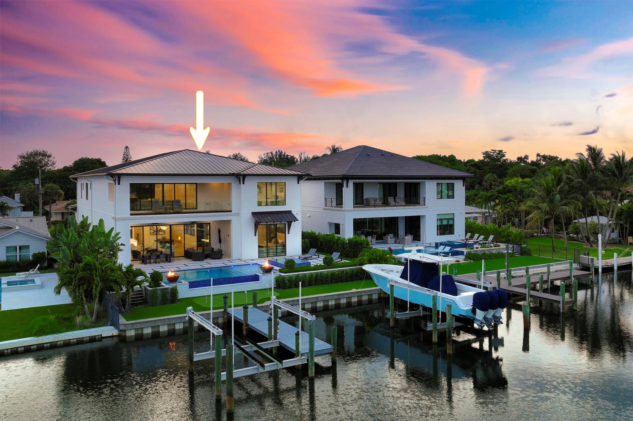 PIRATES COVE - Residential