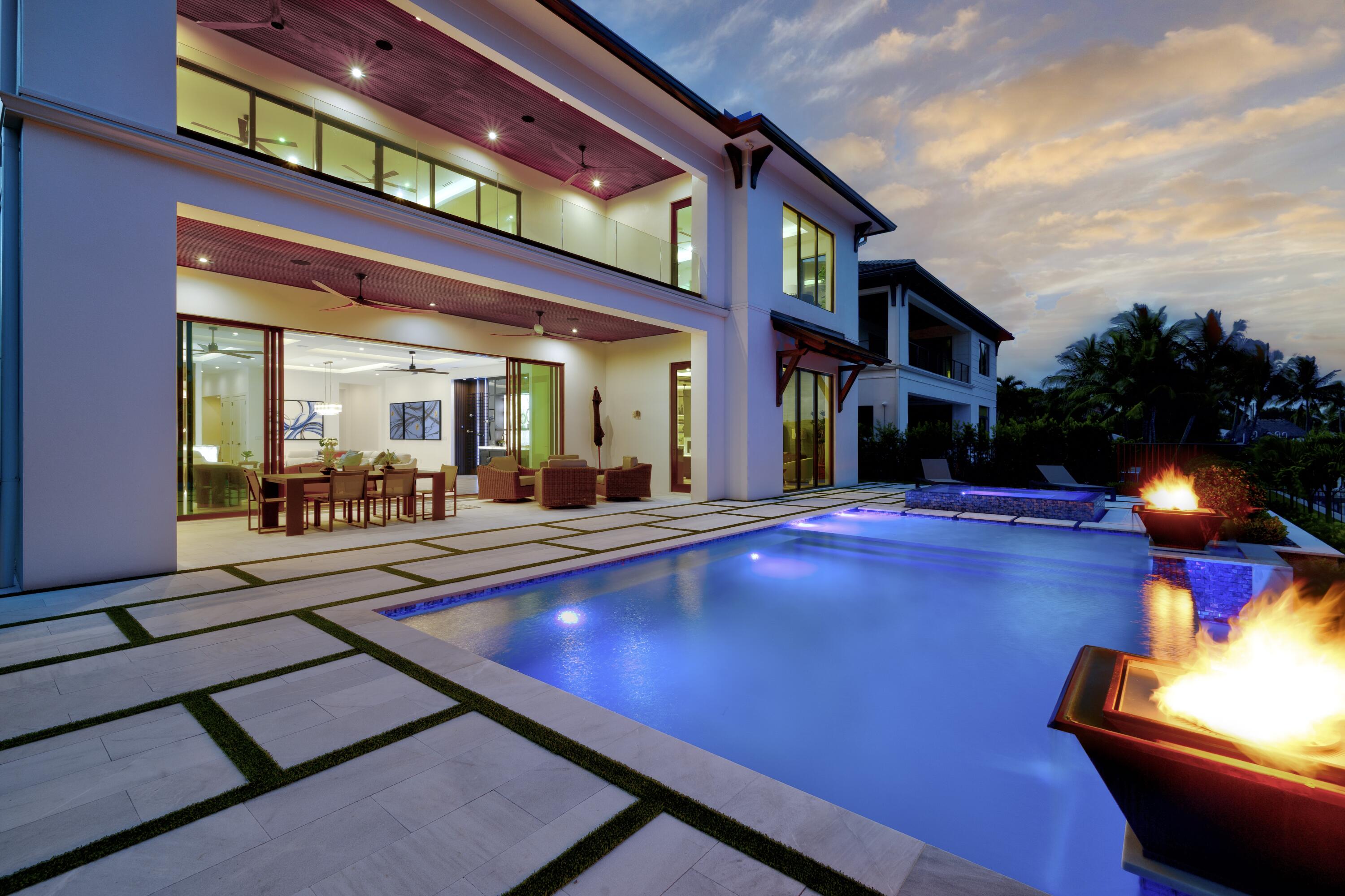 PIRATES COVE - Residential