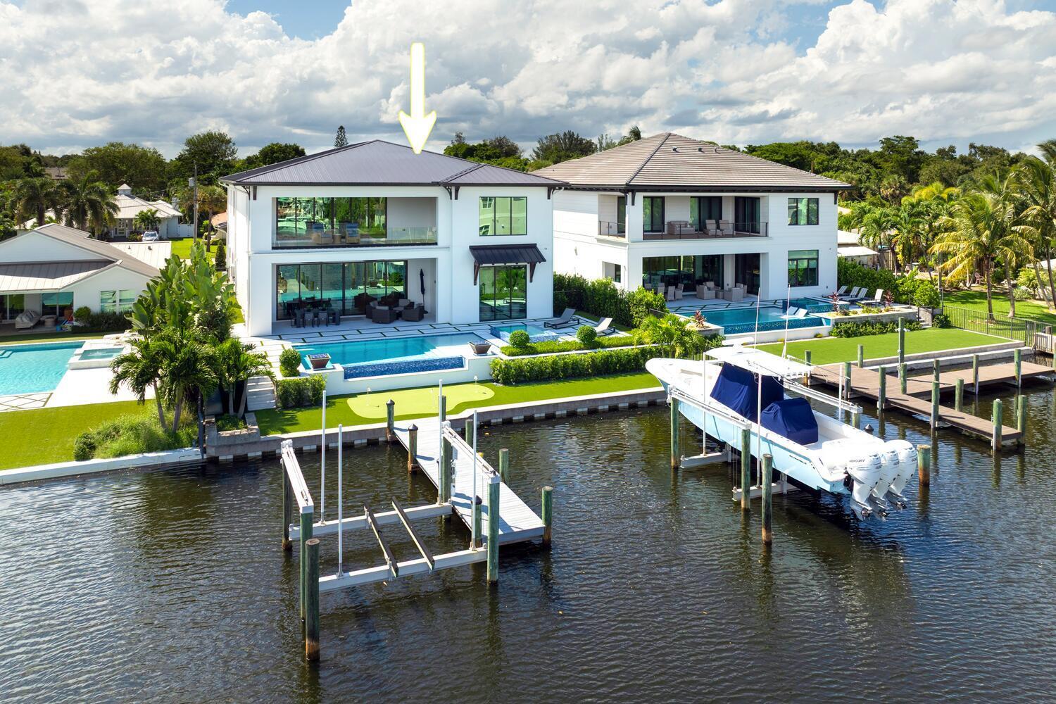 PIRATES COVE - Residential