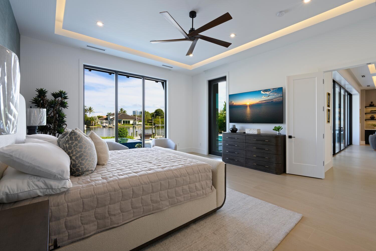 PIRATES COVE - Residential