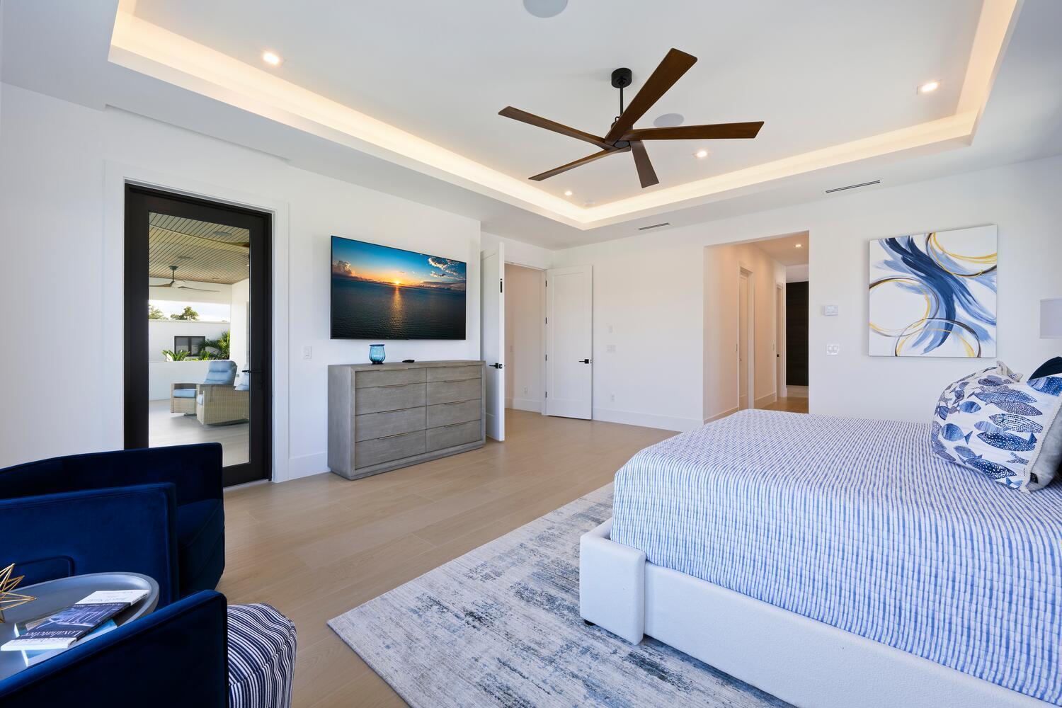 PIRATES COVE - Residential