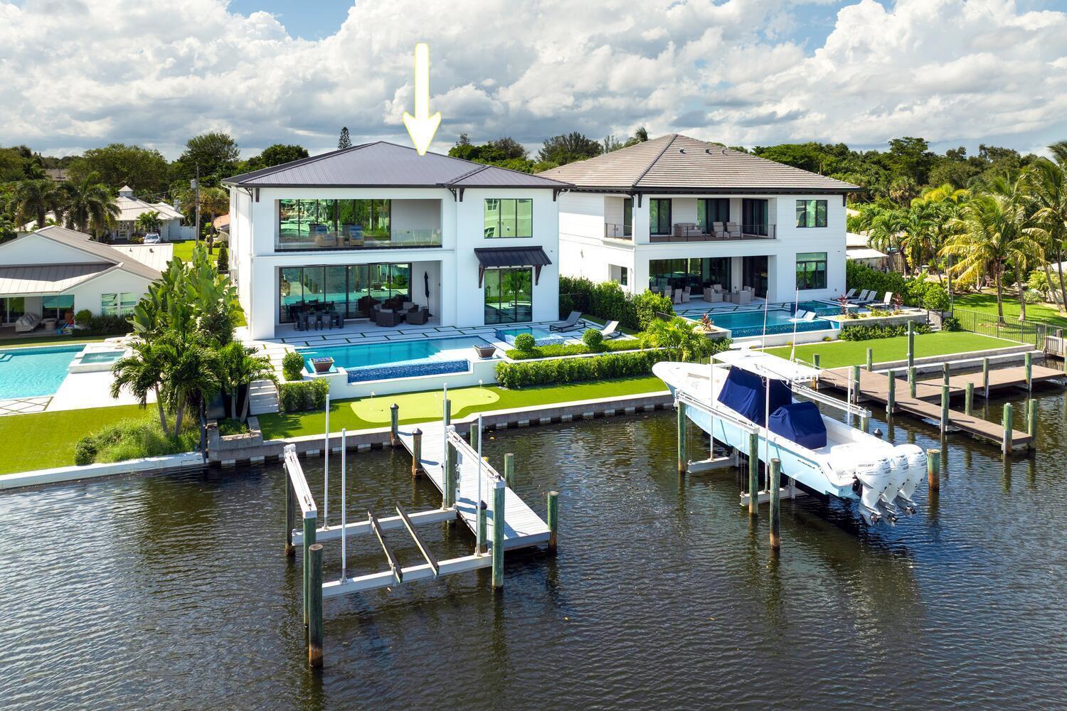 PIRATES COVE - Residential