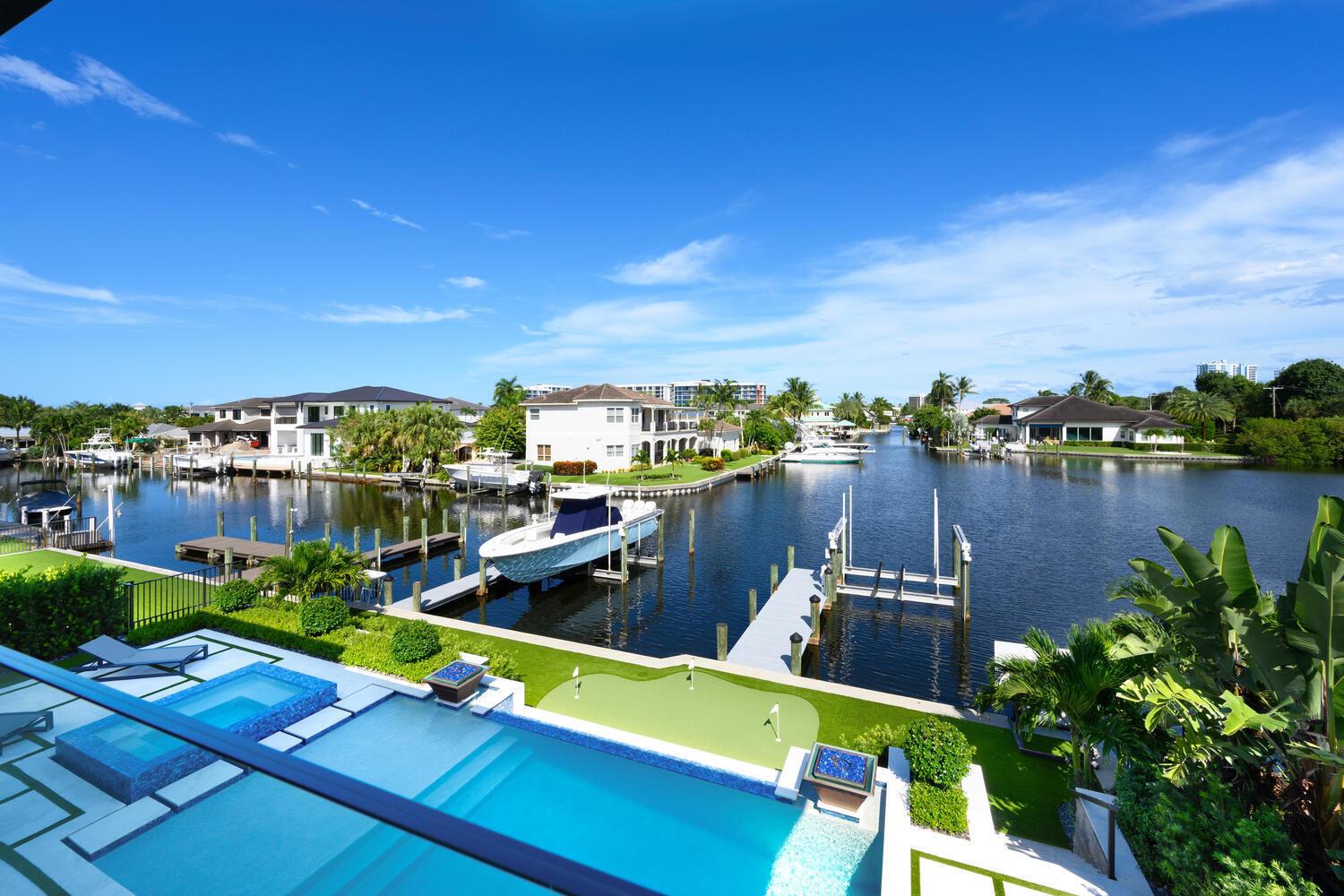 PIRATES COVE - Residential