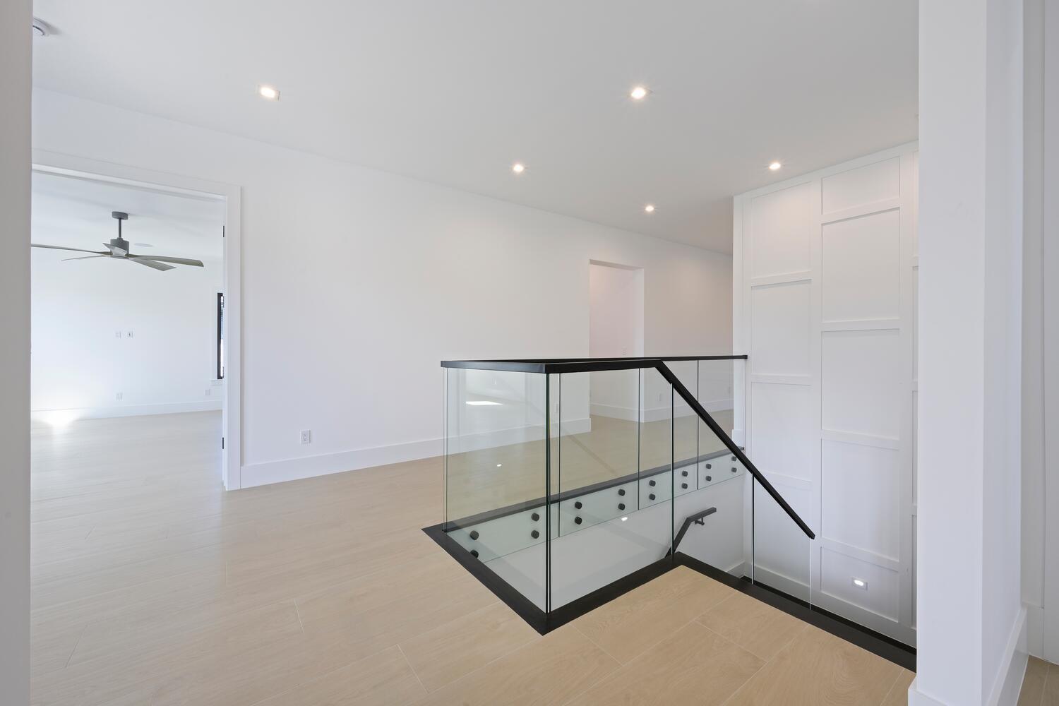 PIRATES COVE - Residential