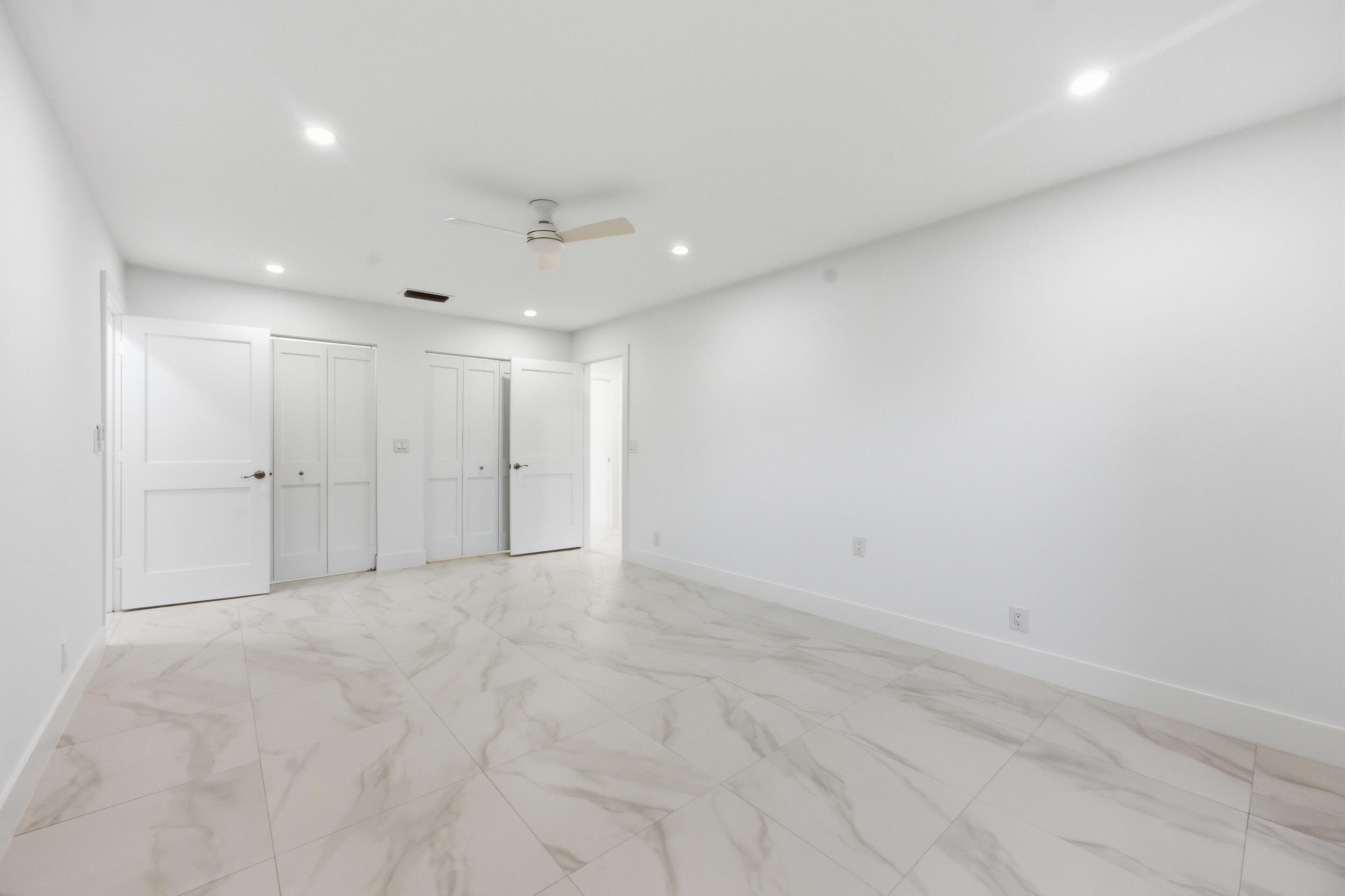 PINES OF BOCA LAGO CONDO - Residential