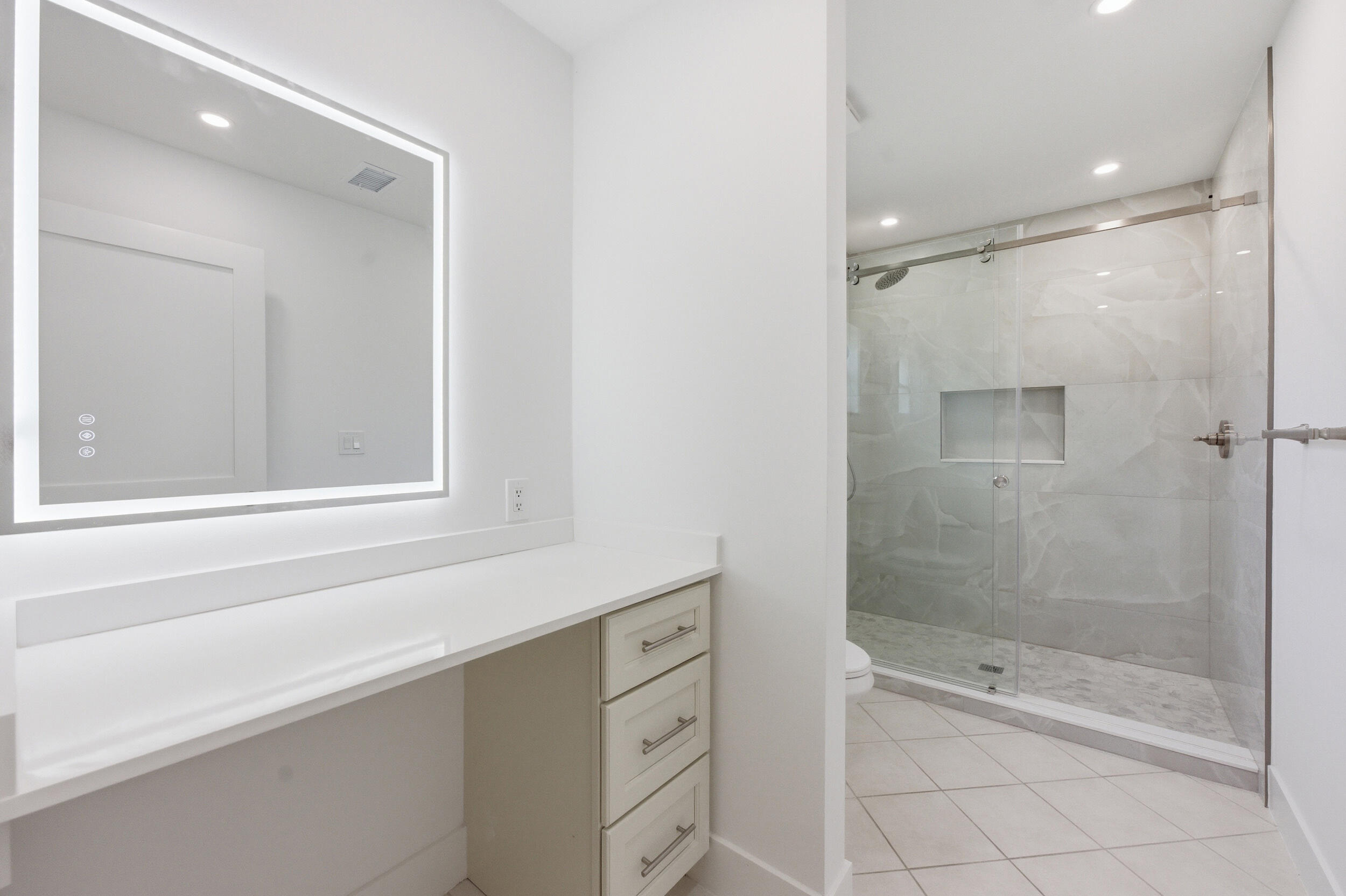 PINES OF BOCA LAGO CONDO - Residential