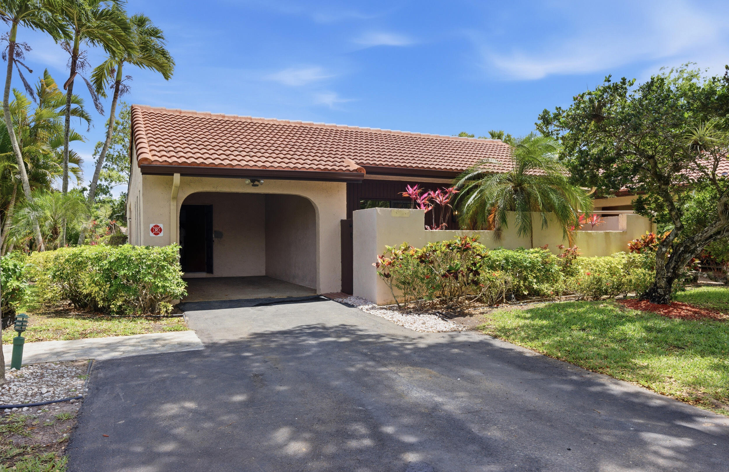 PINES OF BOCA LAGO CONDO - Residential