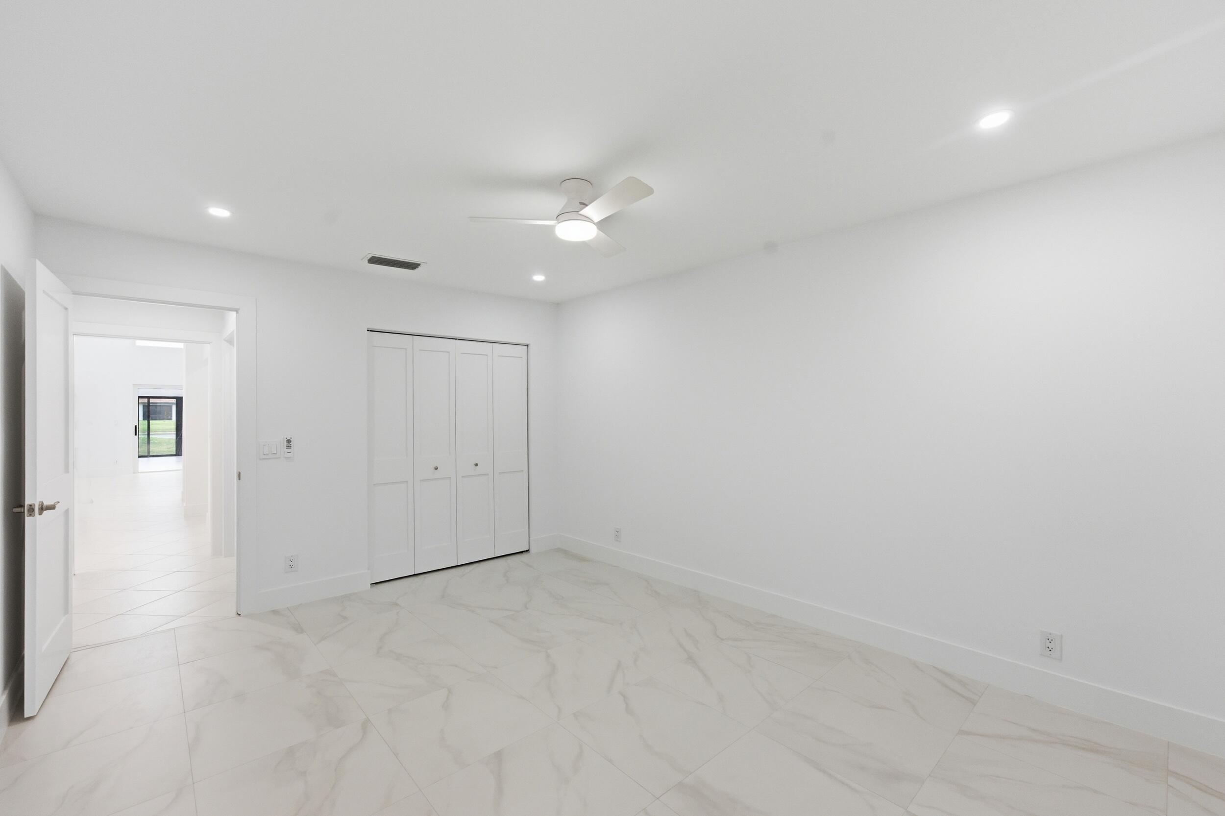 PINES OF BOCA LAGO CONDO - Residential