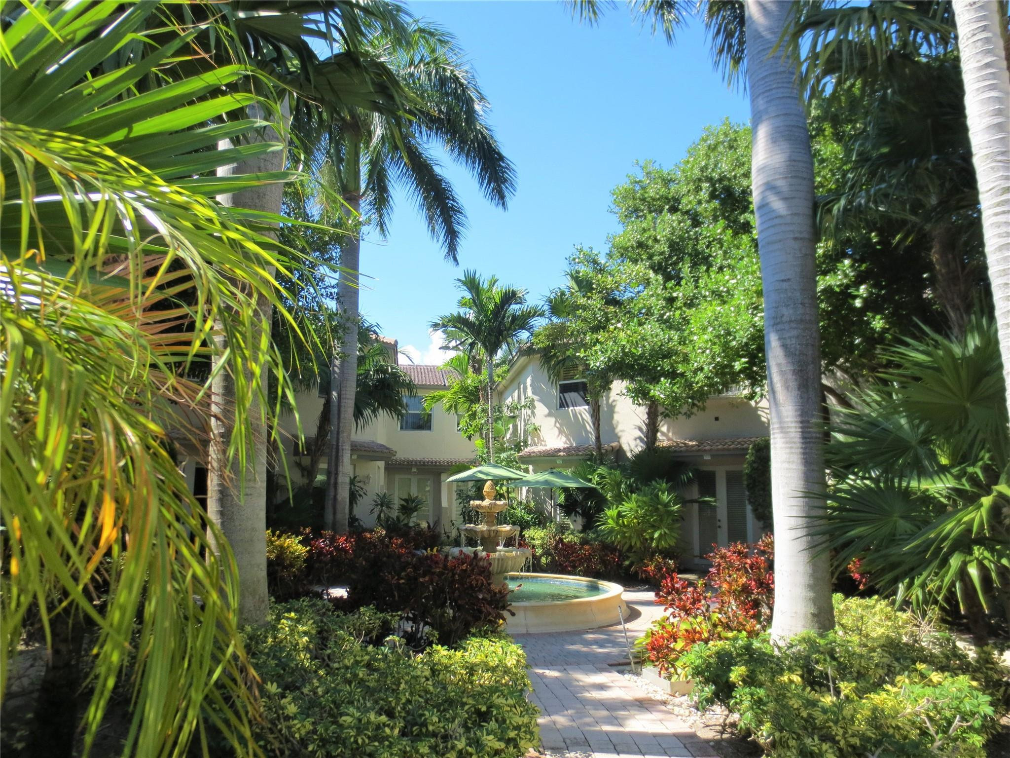 OCEAN WALK VILLAS CONDO - Residential