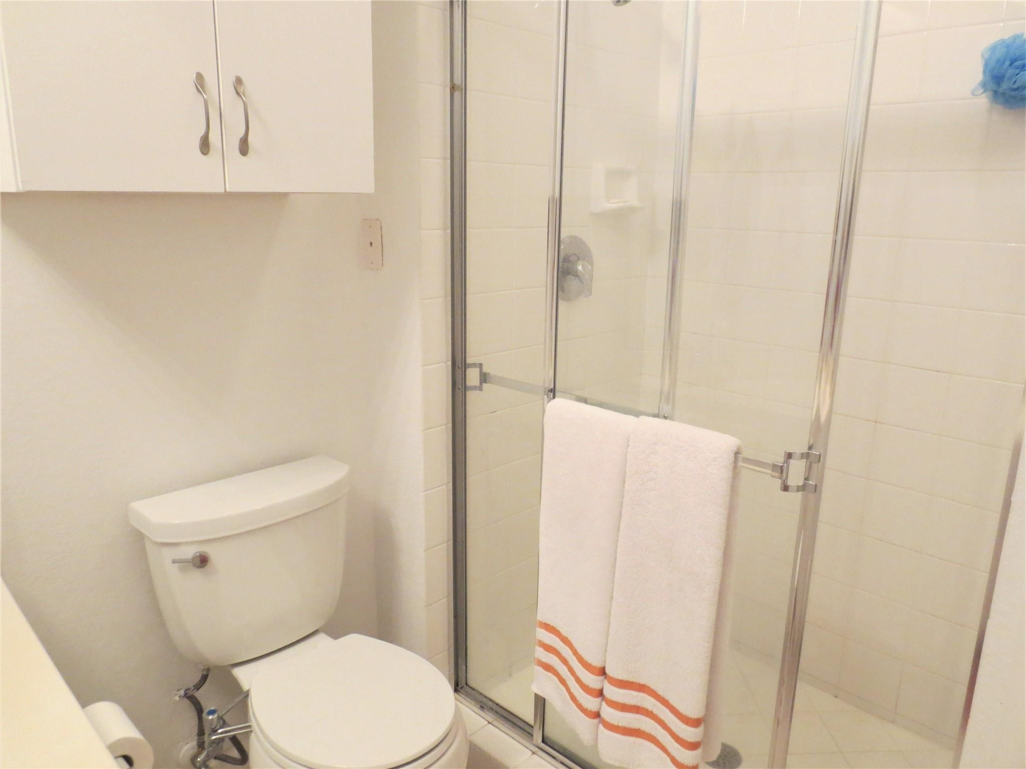 OCEAN WALK VILLAS CONDO - Residential