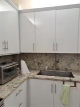 HILLCREST - Residential