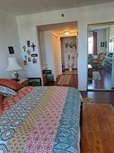 HILLCREST - Residential