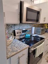 HILLCREST - Residential
