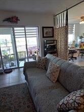 HILLCREST - Residential