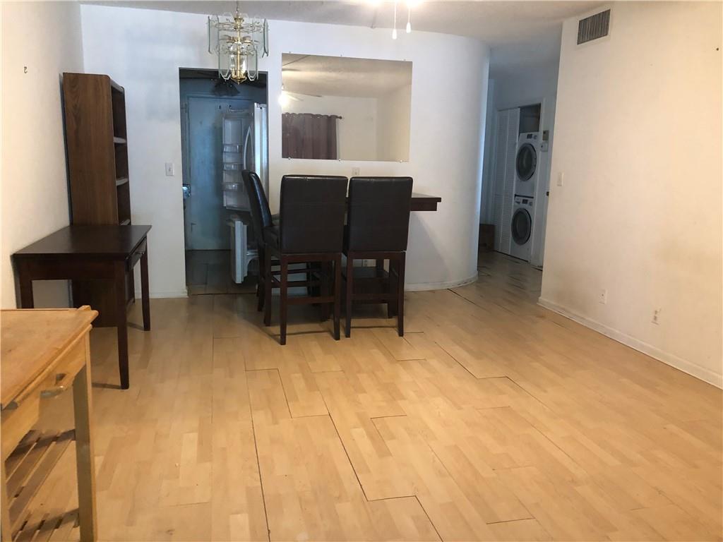 Imperial Point Colonnades - Residential