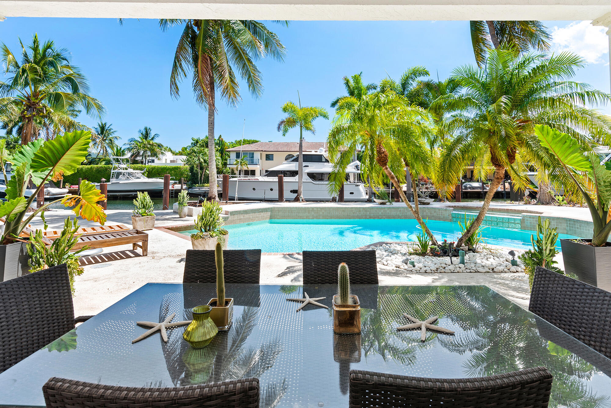 SEA ISLAND - Residential