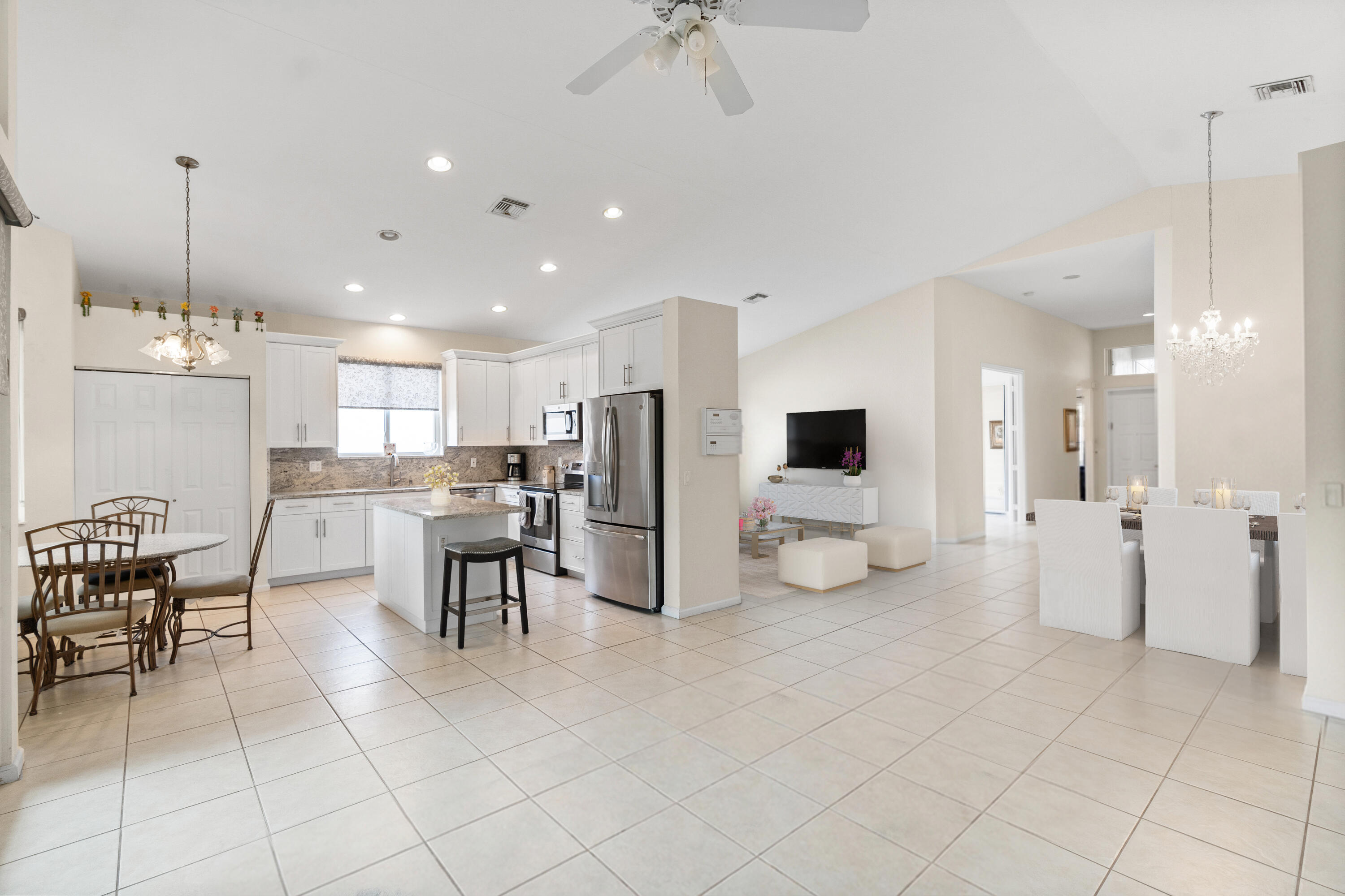 VENETIAN ISLES PAR I - MELROSE PUD - Residential