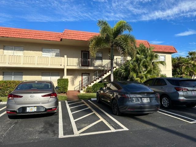2 Abbey Lane 107, Delray Beach, FL, 33446/$145,000 1 2 Abbey Lane 107