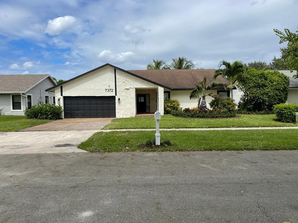 Photo of 7372 San Sebastian Drive, Boca Raton, FL 33433 (MLS # R11009759)