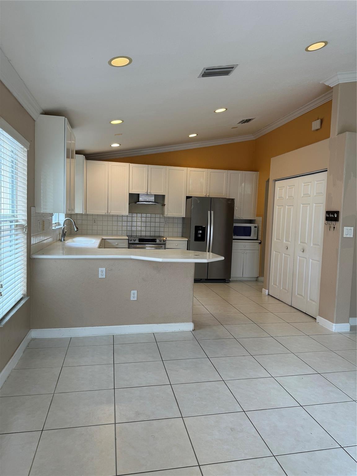SPICEWOOD SUB - Residential Lease
