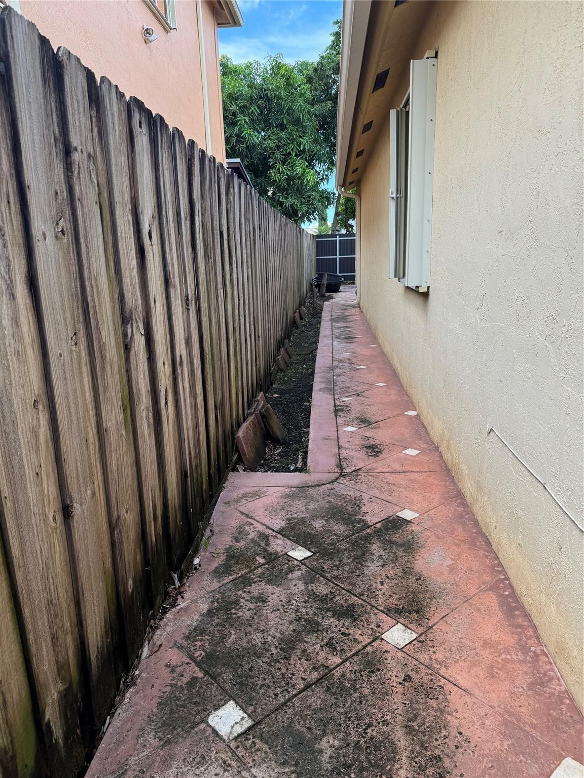 SPICEWOOD SUB - Residential Lease