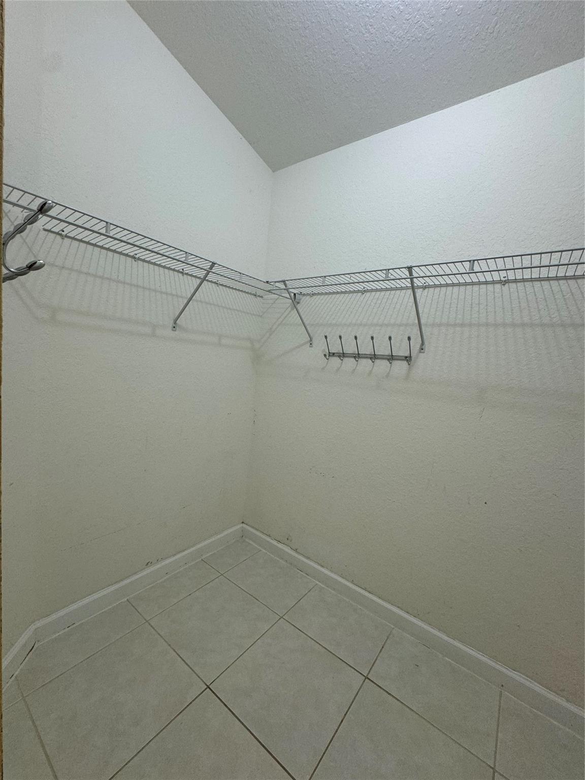 SPICEWOOD SUB - Residential Lease