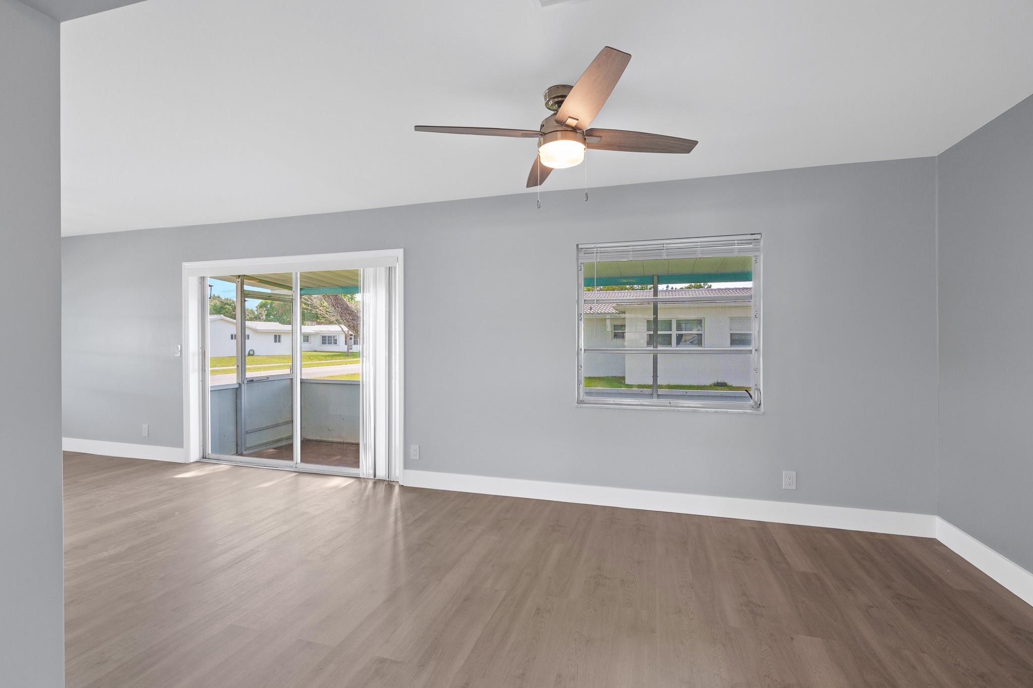 Lauderdale West 3 Sec 83- - Residential Lease