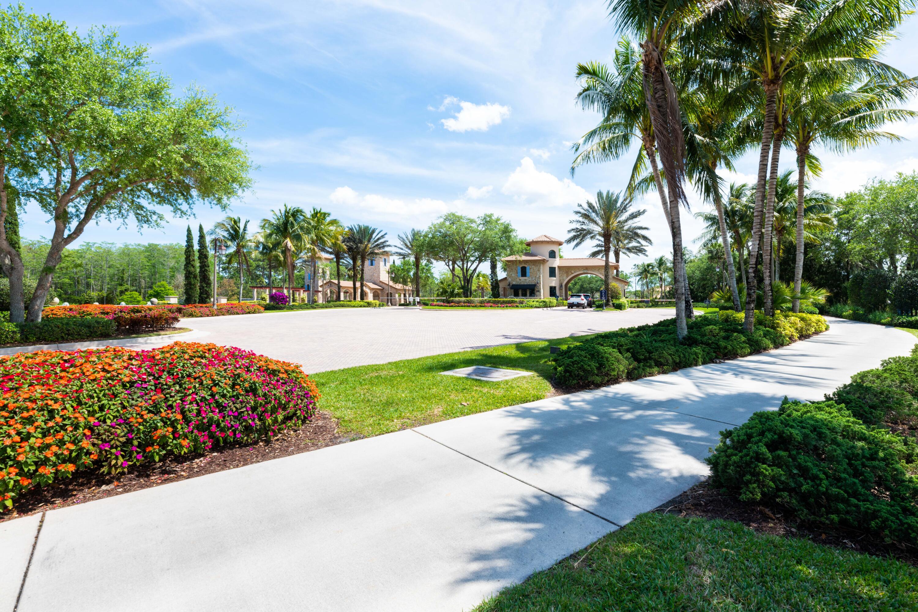 JUPITER COUNTRY CLUB - Residential