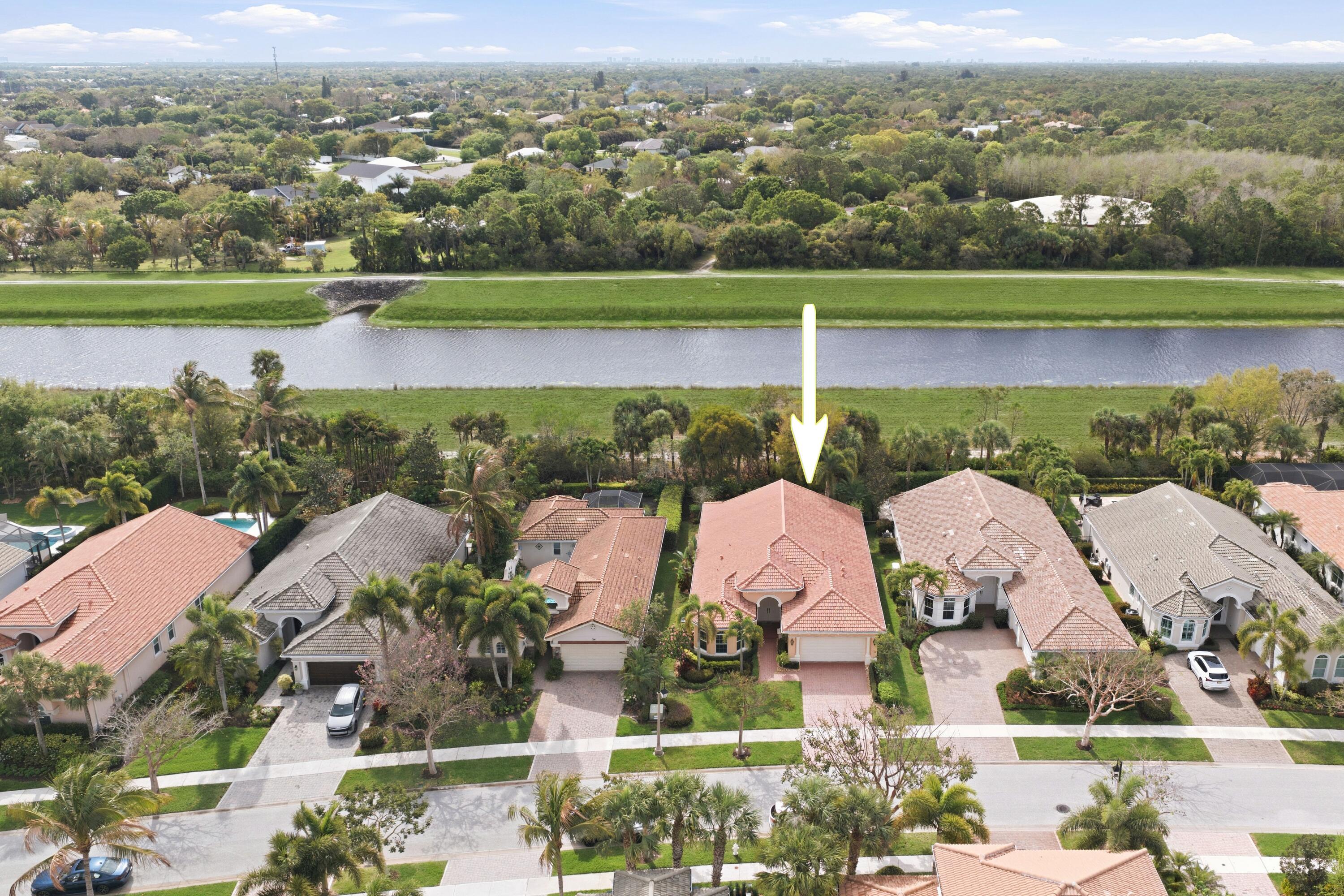 JUPITER COUNTRY CLUB - Residential