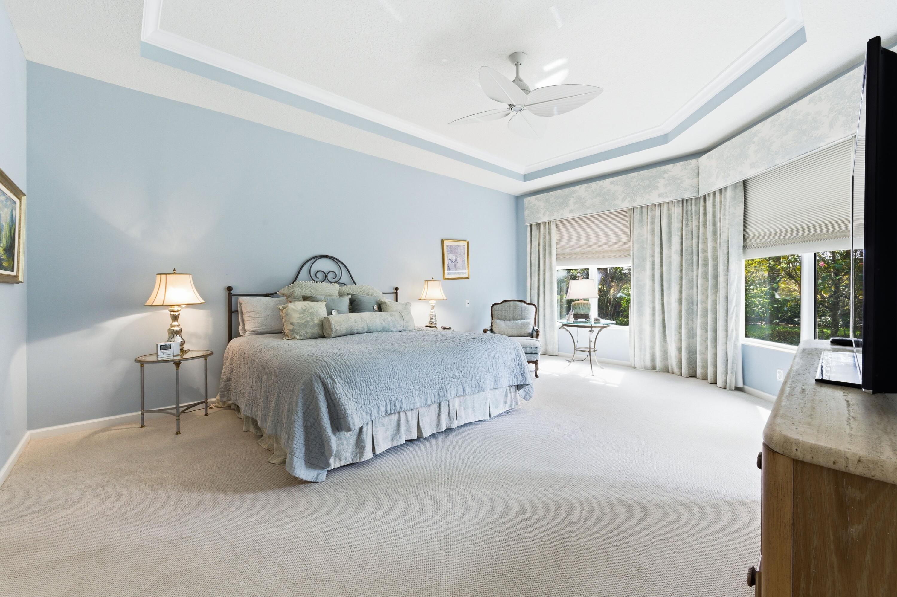 JUPITER COUNTRY CLUB - Residential