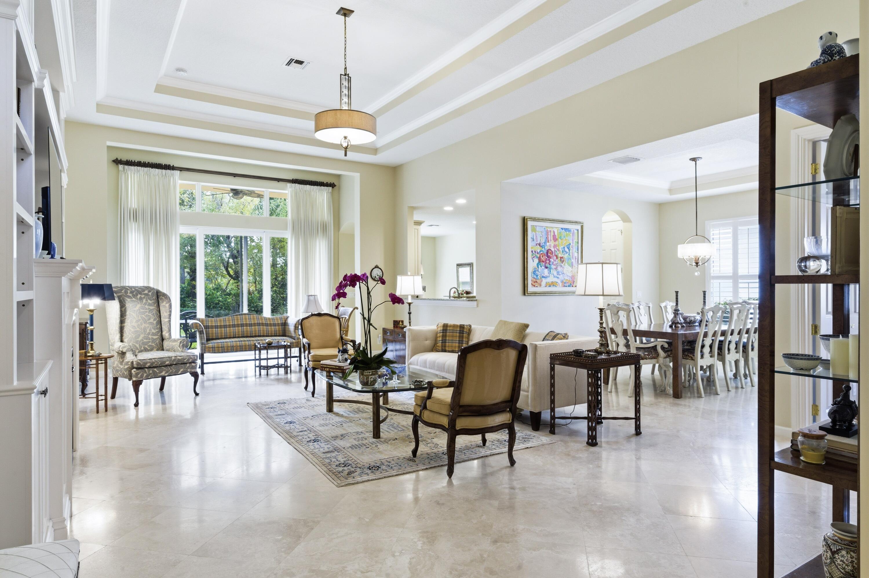 JUPITER COUNTRY CLUB - Residential