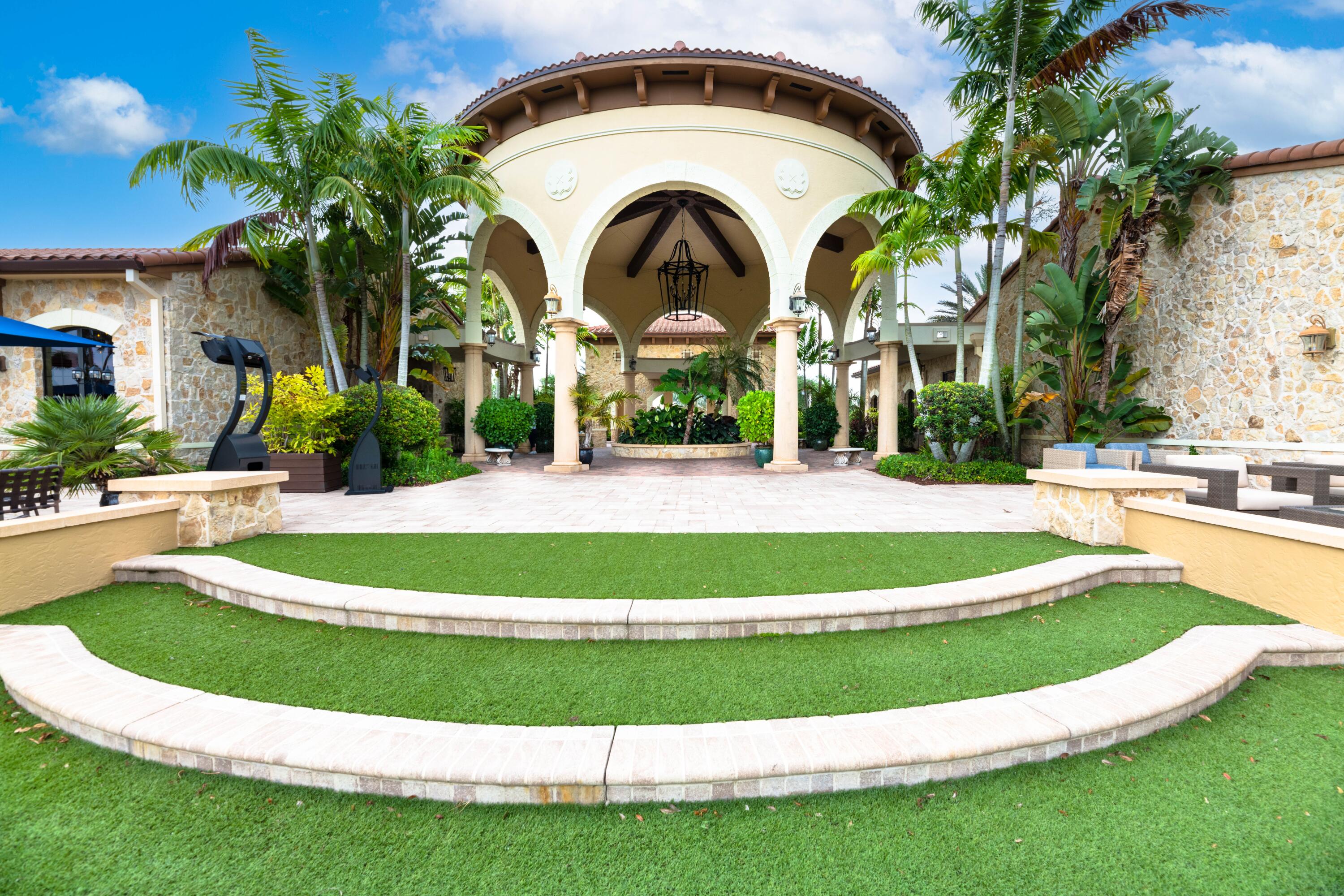 JUPITER COUNTRY CLUB - Residential