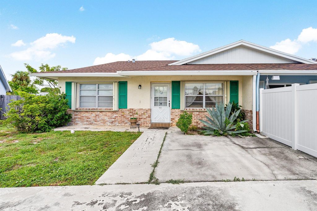 Photo of 3843 Van Cott Circle, West Palm Beach, FL 33403 (MLS # R11119819)