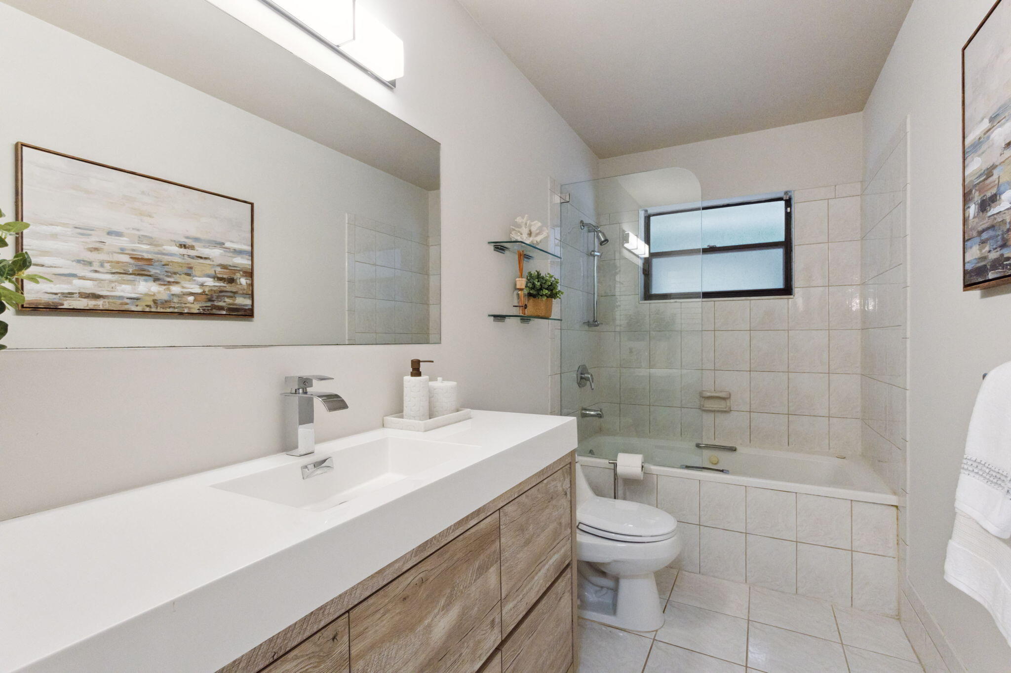 TRADE WINDS ESTATES FIRST ADD - Residential Lease