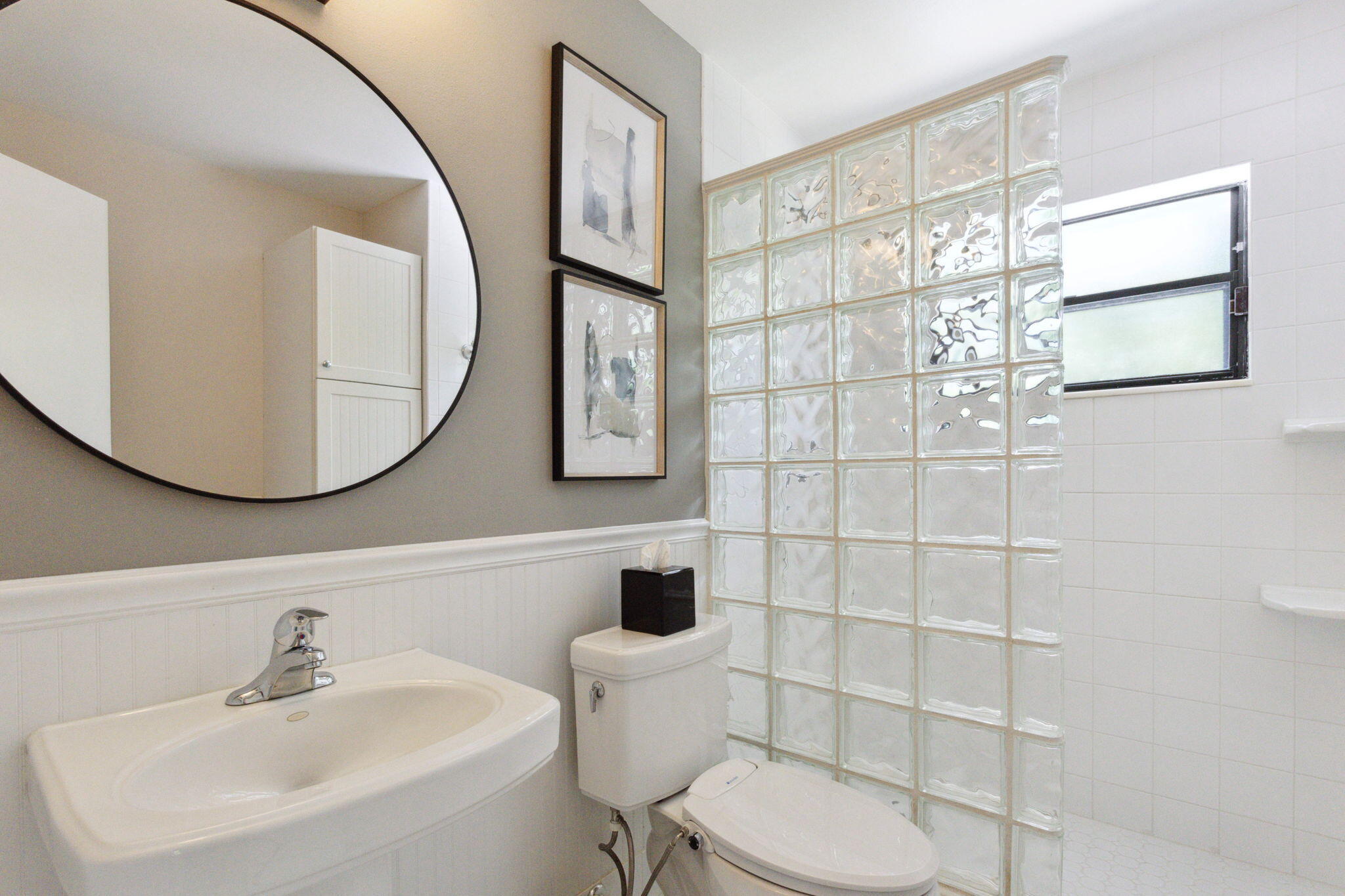 TRADE WINDS ESTATES FIRST ADD - Residential Lease