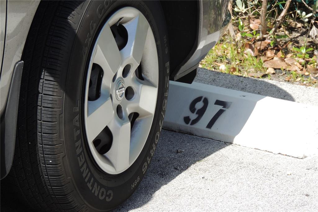 Golden View Condo - Residential Lease