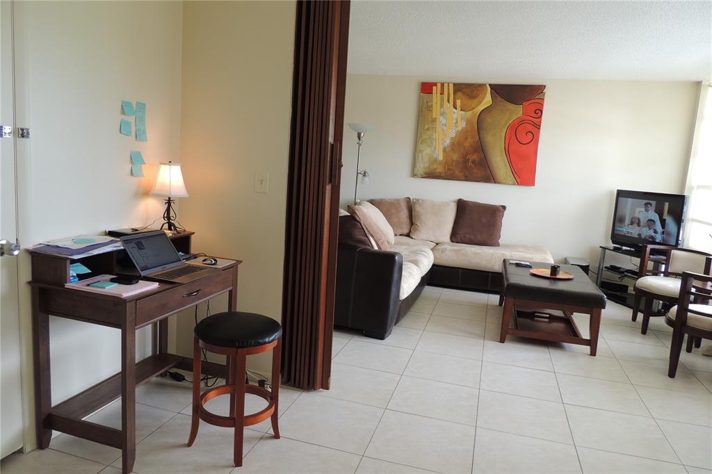 Golden View Condo - Residential Lease