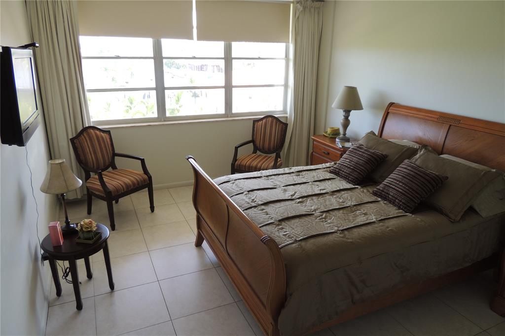 Golden View Condo - Residential Lease