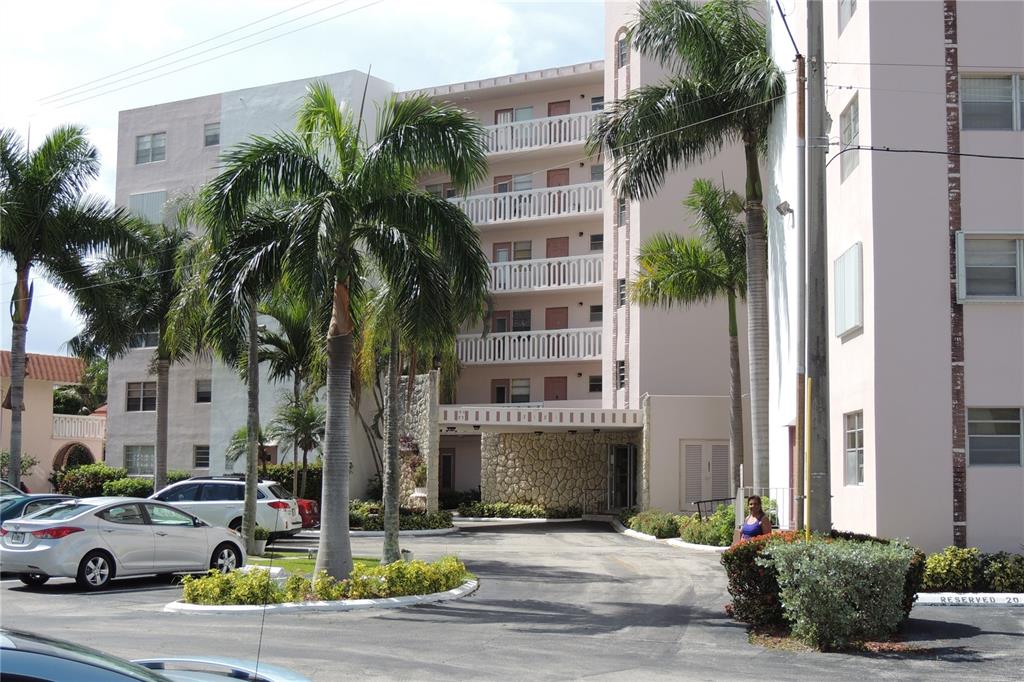 Golden View Condo - Residential Lease