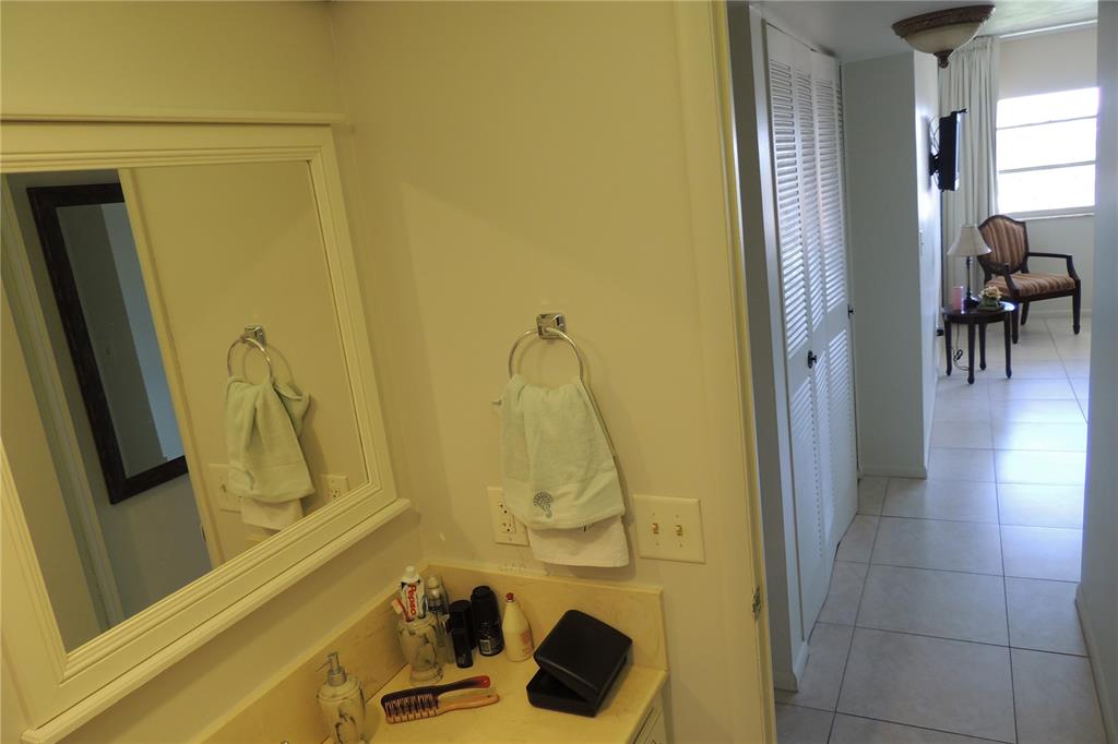 Golden View Condo - Residential Lease