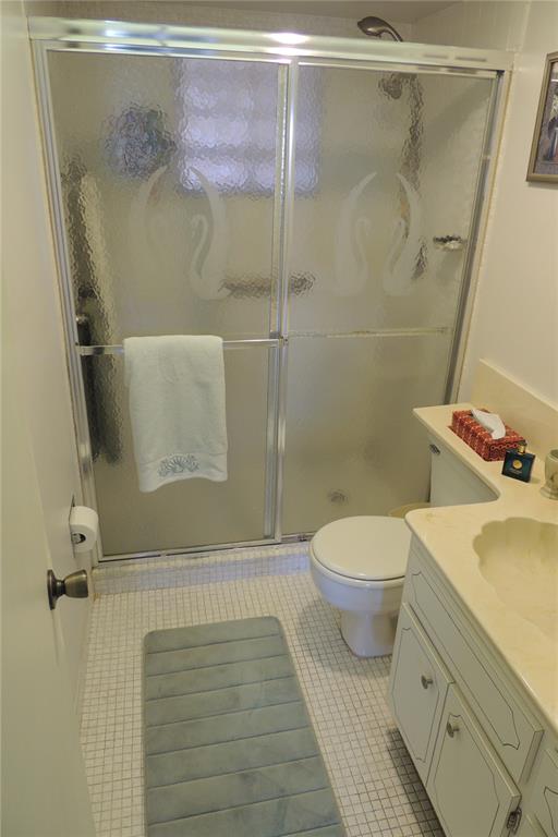 Golden View Condo - Residential Lease