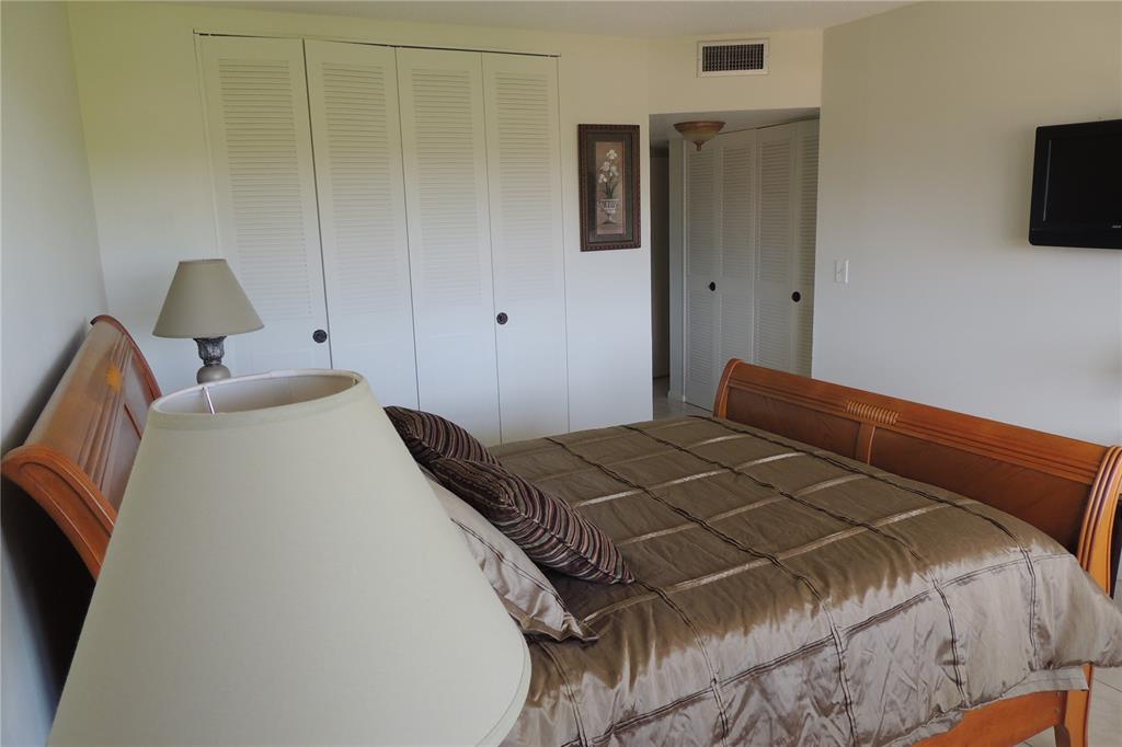 Golden View Condo - Residential Lease