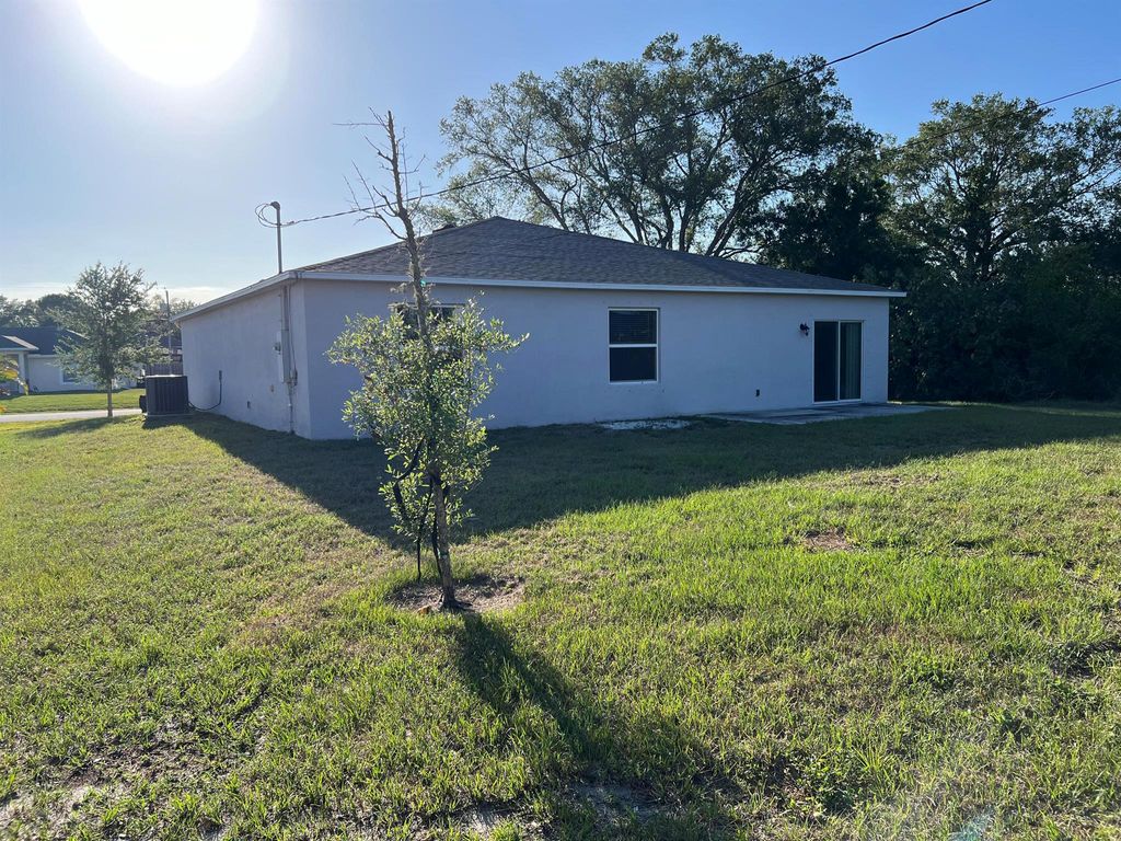 Photo of 2073 SW Ember Street, Port Saint Lucie, FL 34953 (MLS # R10985353)