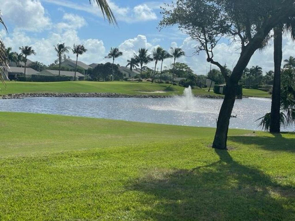 Photo of 1204 Clubhouse Circle, Jupiter, FL 33477 (MLS # R10929677)